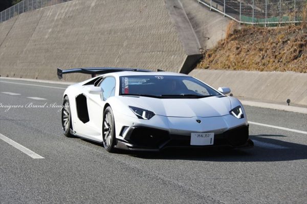 Lamborghini Aventador GT Perfect Aero Body Kit from AIMGAIN