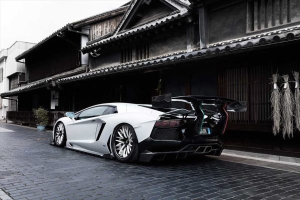 Lamborghini Aventador GT Perfect Aero Body Kit from AIMGAIN